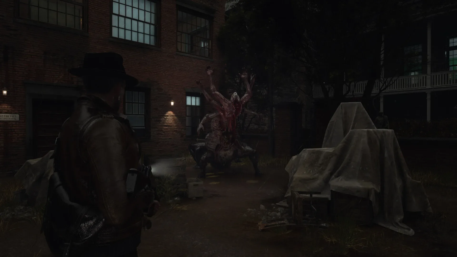 The Sinking City 2 — бой и оружие